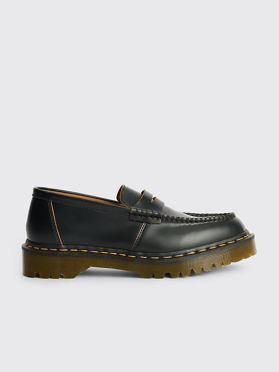 Dr martens best sale black friday 2018