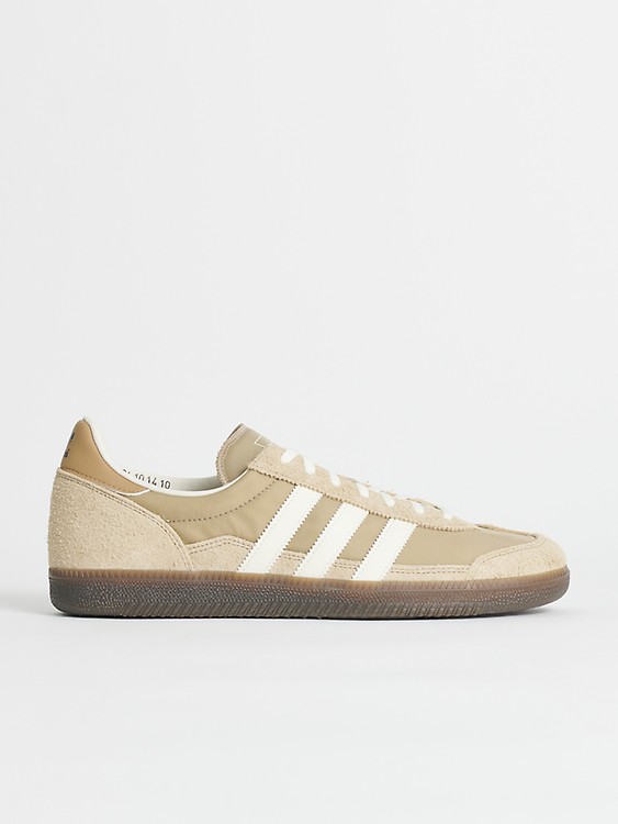 Très Bien - adidas SPEZIAL Barrowland Dust Green / Signal Orange