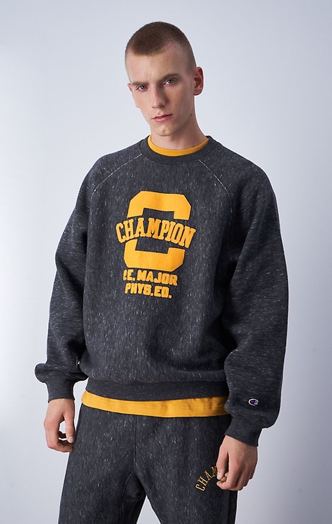 Champion Reverse Weave Garment-Dyed Crewneck Sweatshirt