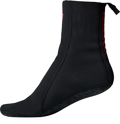 deck paws water shoes