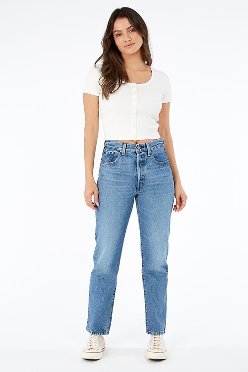 Buy the Levi's 80's Mom Jean in So Next Year Online | Max New Zealand