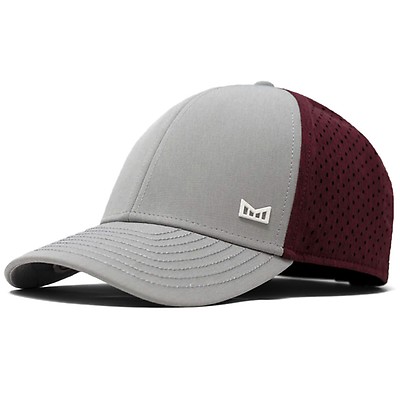 Gorra golf Under Armour Blitzing 1305036