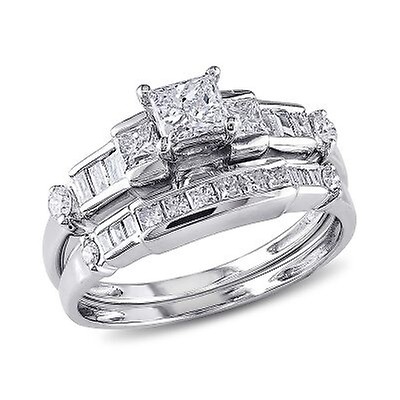 Amour 1/3 CT Parallel Baguette and Round Diamonds TW Engagement Ring ...