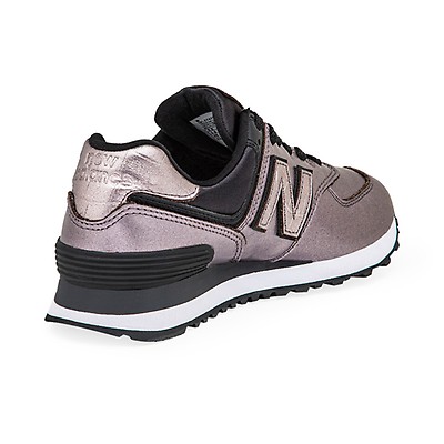 new balance plateadas