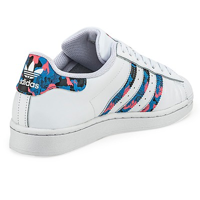 Adidas superstar on sale blancas con celeste