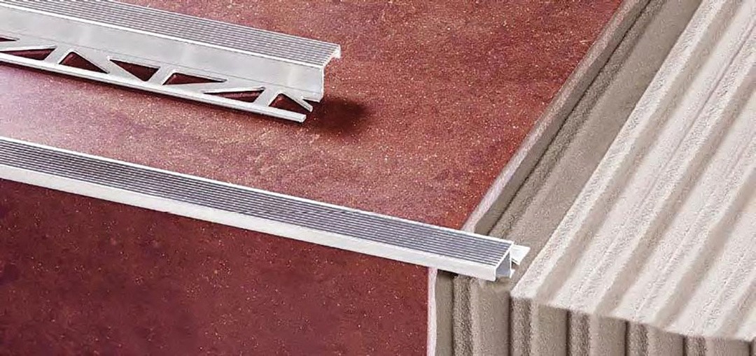 STOPNIŠČNA LETEV CEZAR ALU ZET 10MM 1M NATUR