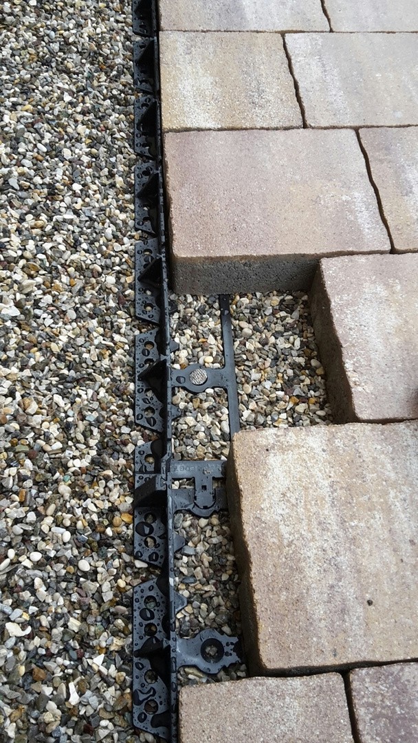 DODATEK ZA BETON OBLAK GROUP MASTER EDGE RAVNI,POVOZNI SKRITI ZAKLJ. PVC ELEMENT