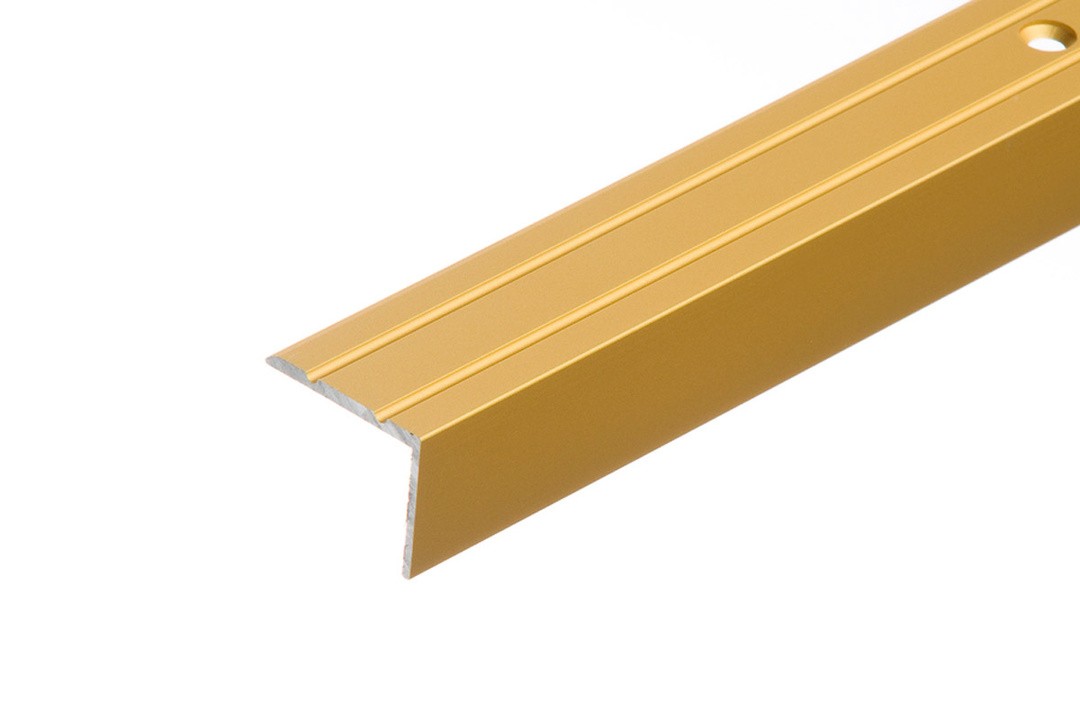 STOPNIŠČNI ALU PROFIL CEZAR 25X20MM 2.5M ZLAT