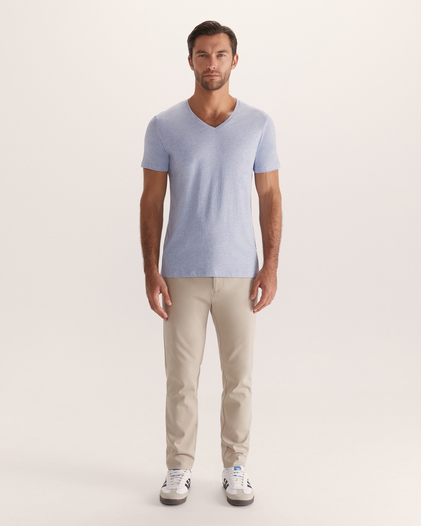 White v neck shirt outfits sales