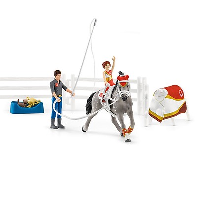 Schleich Horse Club Box per Cavalli con Tori e Principessa Playset per  Bambini da 5+ Anni - 42437