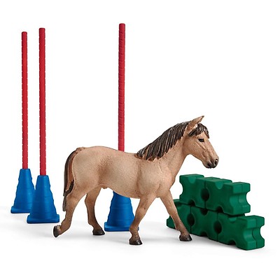 schleich paddock with entry gate